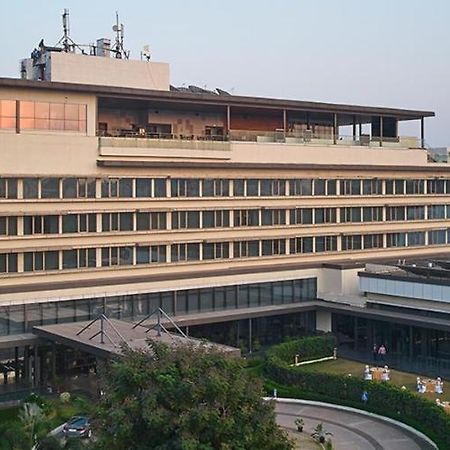 Sayaji Raipur Hotel Exterior photo